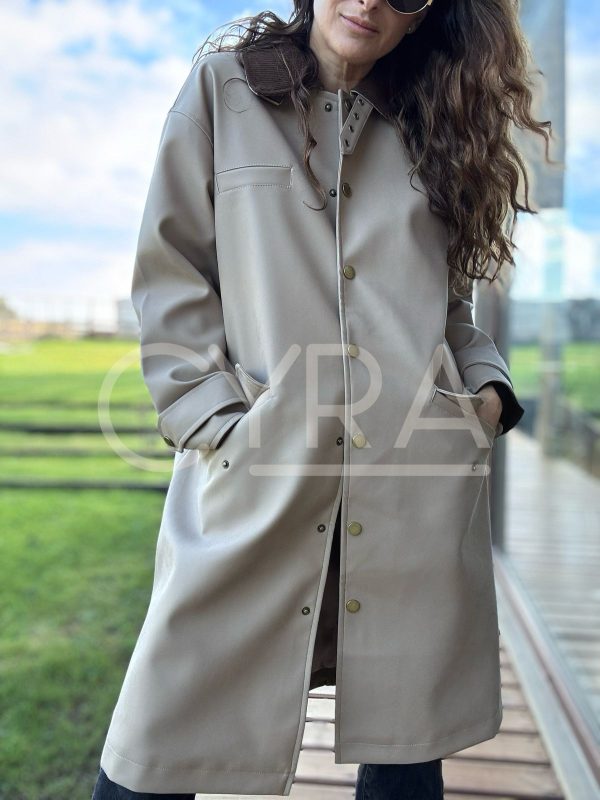 Chaqueta Impermeable Ramira beige